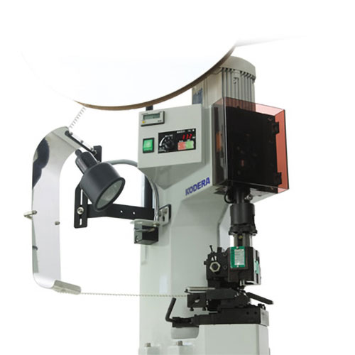 เครื่องย้ำหางปลาแบบมีตัวตรวจจับแรงย้ำอัตโนมัติ  รุ่น CCP-02
